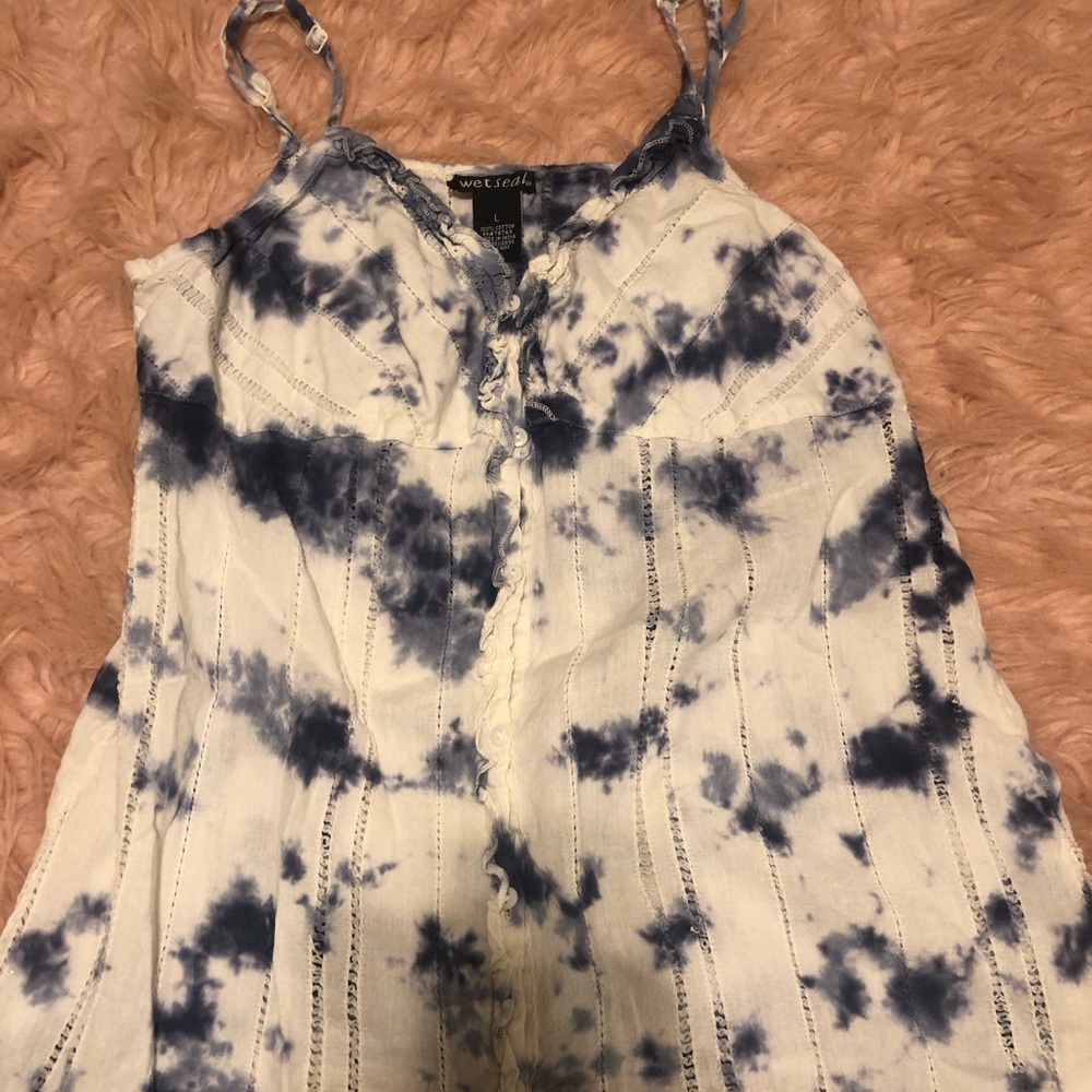 Wet seal white and navy tie dye tank top large